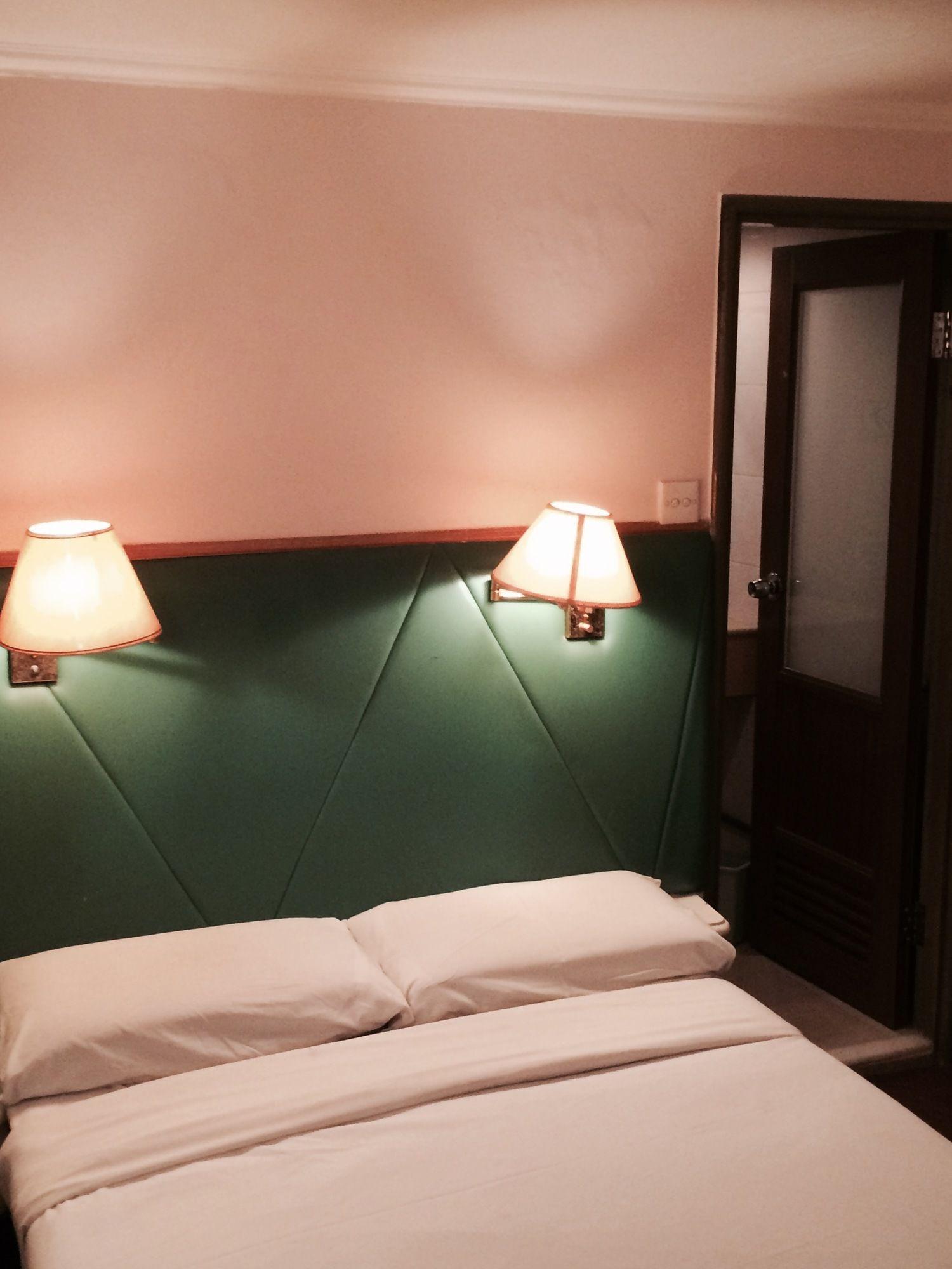 J Hotel Гонконг Екстер'єр фото