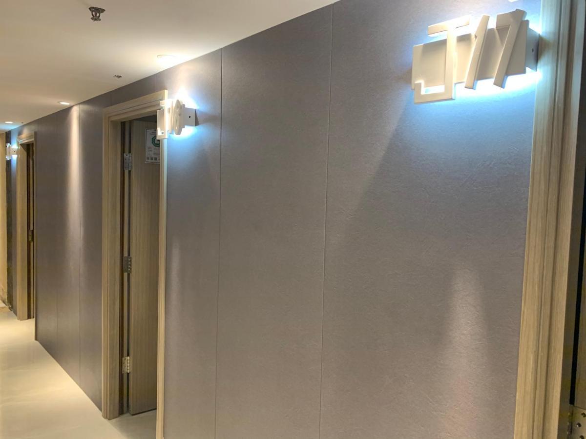 J Hotel Гонконг Екстер'єр фото
