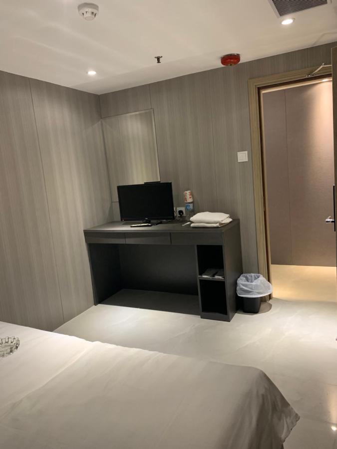 J Hotel Гонконг Екстер'єр фото